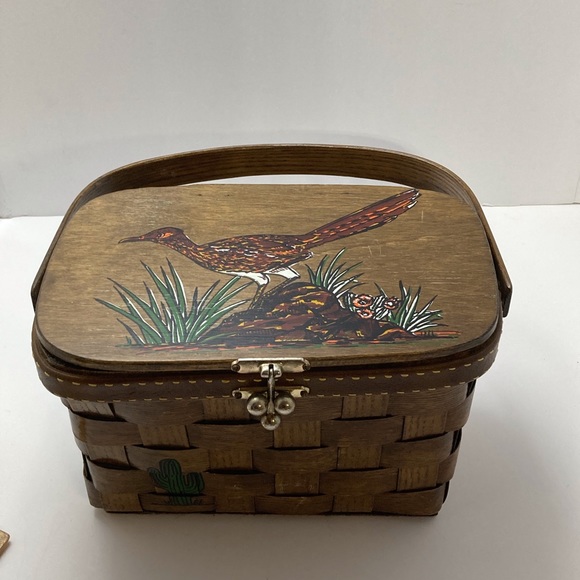 Caro Nan Handbags - Vintage Caro Nan Roadrunner Basket Purse
